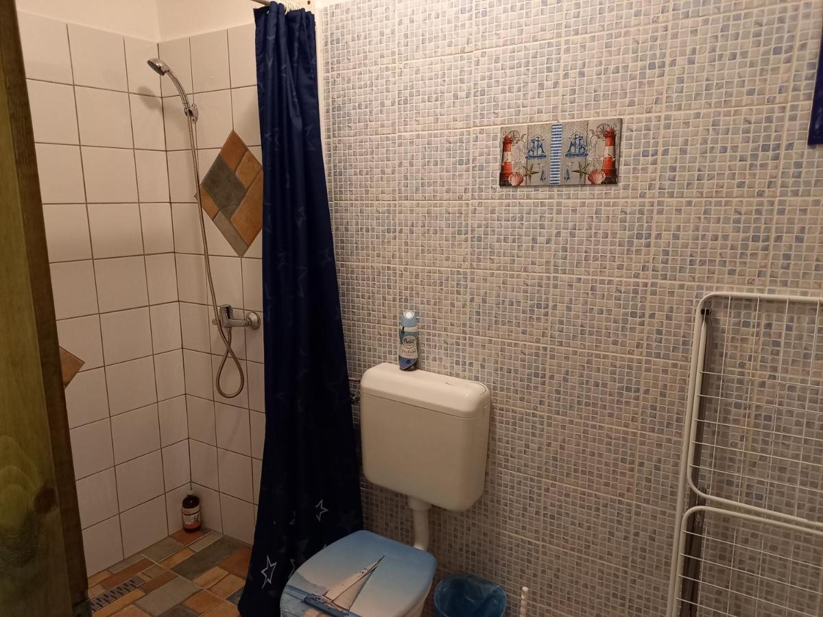 Gabor Vendeghaz Apartment Eger Exterior photo