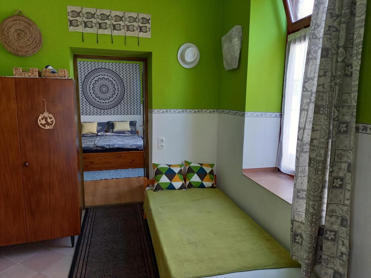 Gabor Vendeghaz Apartment Eger Exterior photo