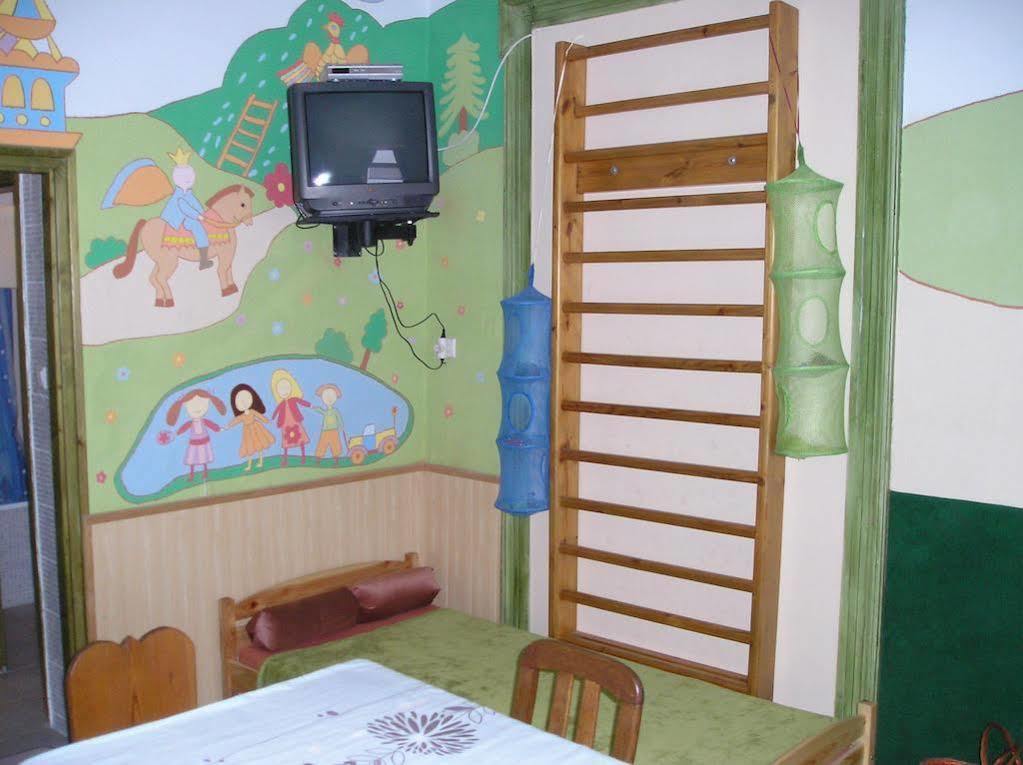 Gabor Vendeghaz Apartment Eger Exterior photo